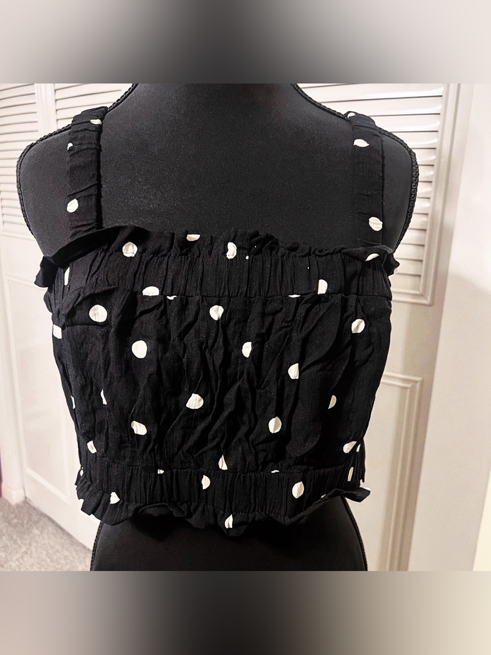 Black Polka Dot Summer Crop Top Garterized Elastic Size M